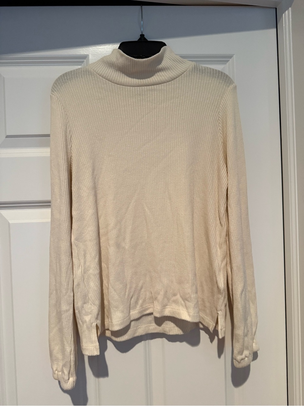 Madewell Women’s Cream Ribbed Mock Neck Sweater